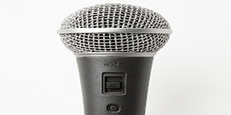 microphone-amplifier-1